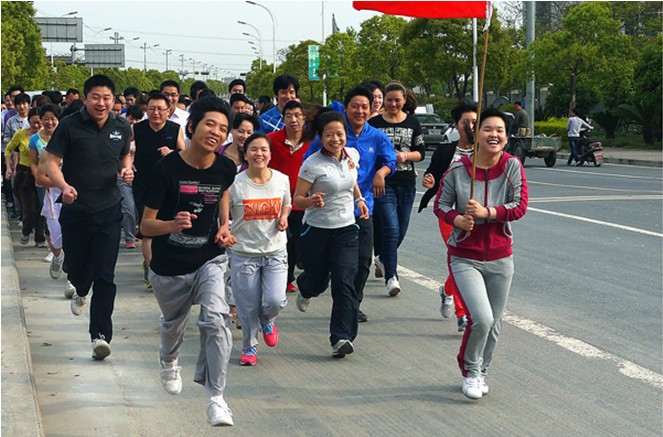 活力青春，與長跑同行！